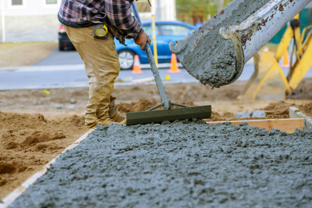 Best Concrete Sidewalk Installation in Squirrel Mountain Valley, CA